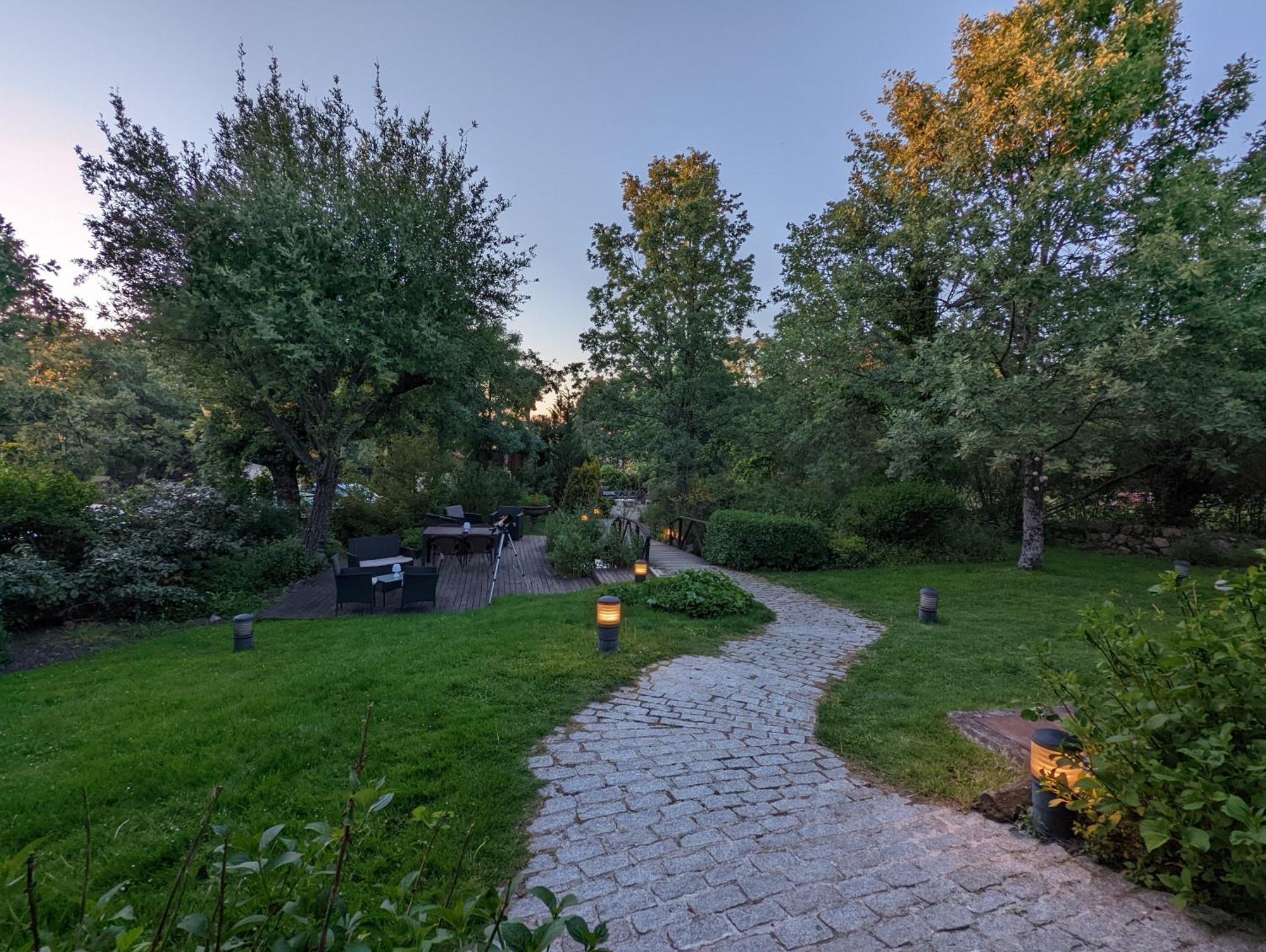 Posada Restaurante Fuenteplateada Collado Hermoso Εξωτερικό φωτογραφία