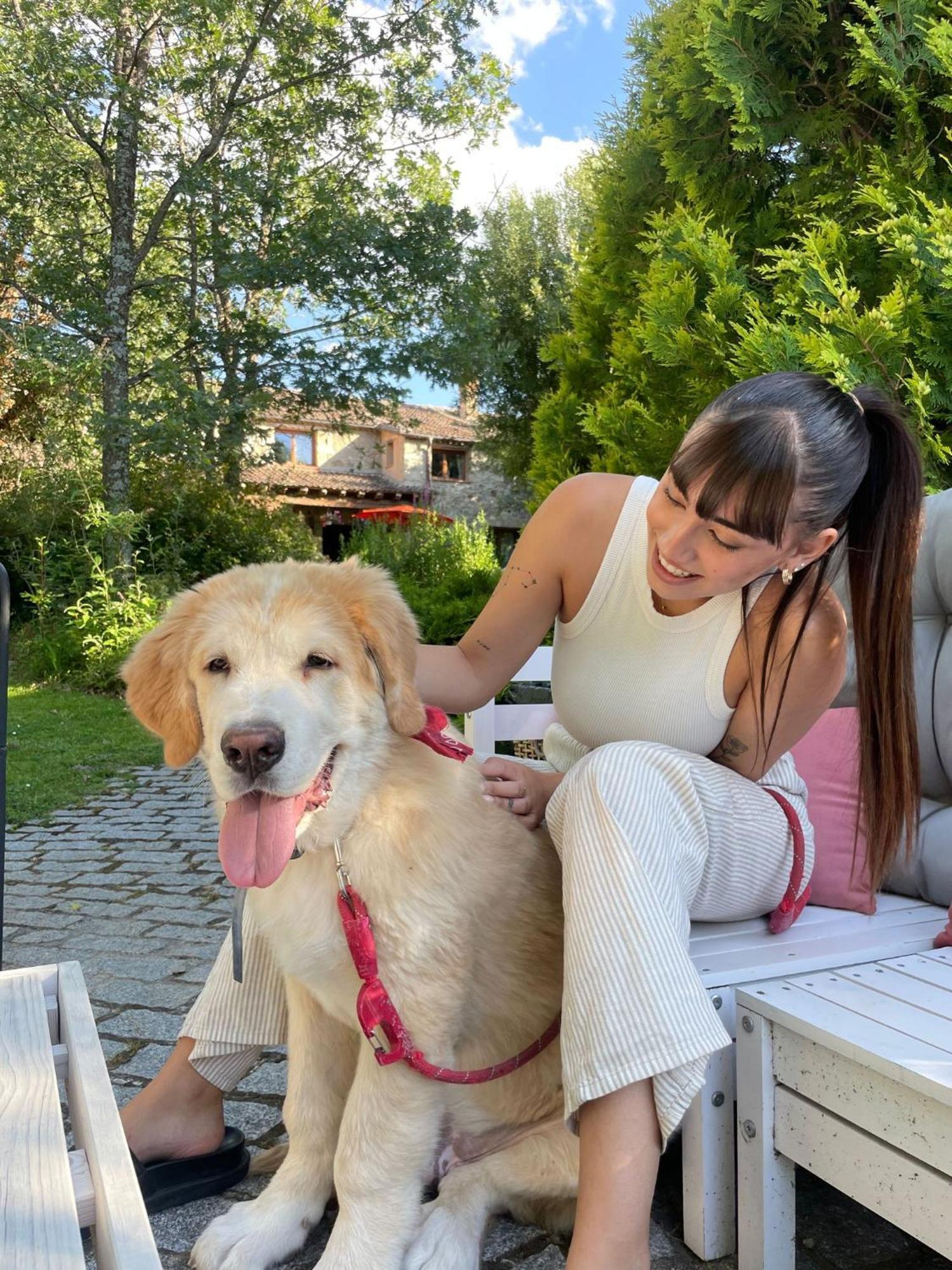 Posada Restaurante Fuenteplateada Collado Hermoso Εξωτερικό φωτογραφία